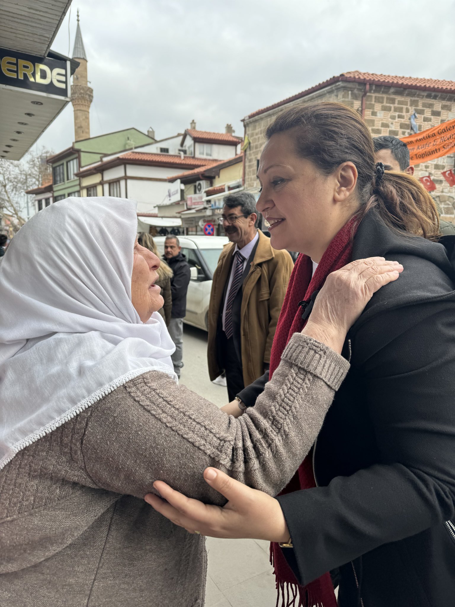 CHP'li Köksal'ın Gündemi Eski Çarşılar Oldu