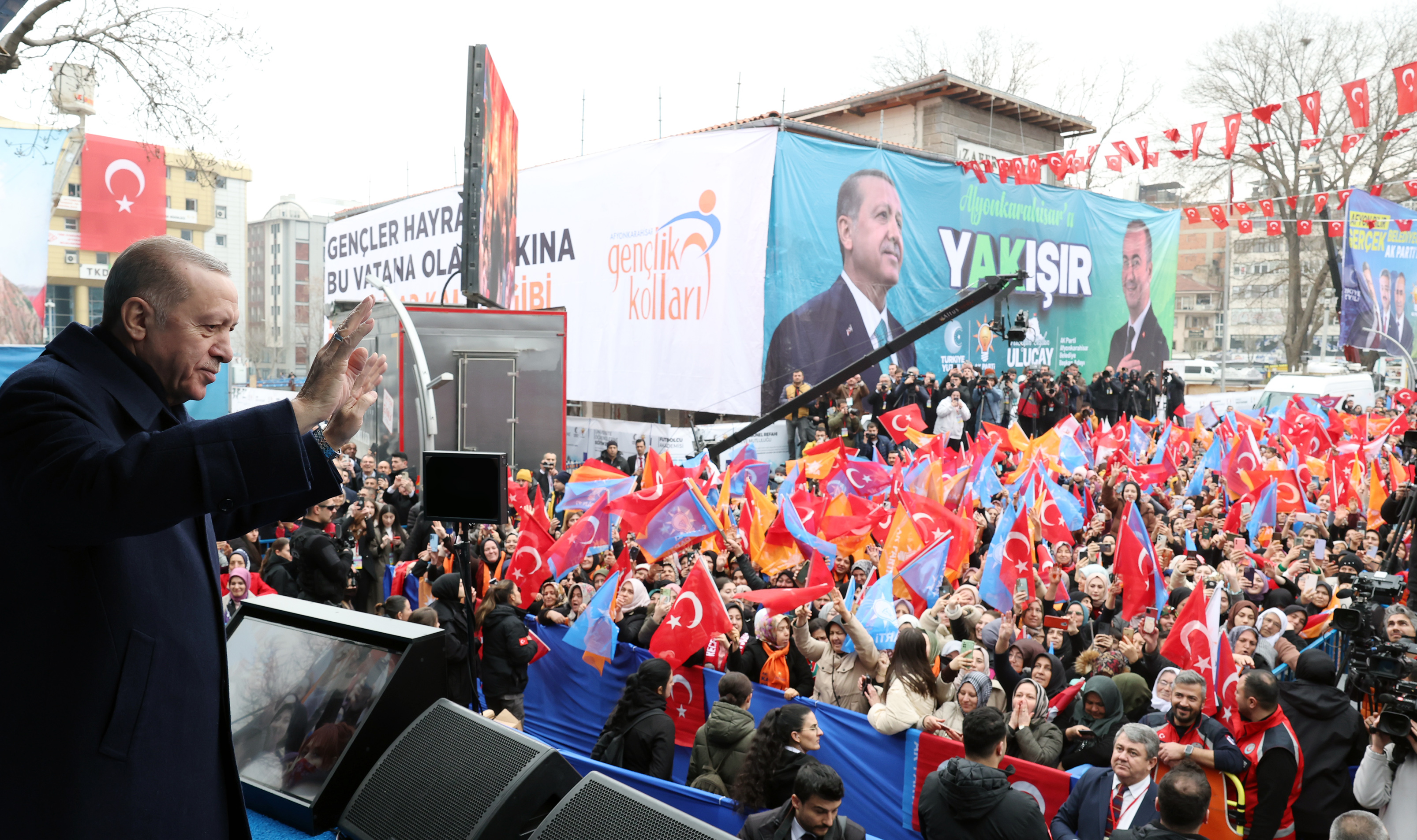 RECEP TAYYİP ERDOĞAN AFYON'DA VATANDAŞLARA HİTAP ETTİ