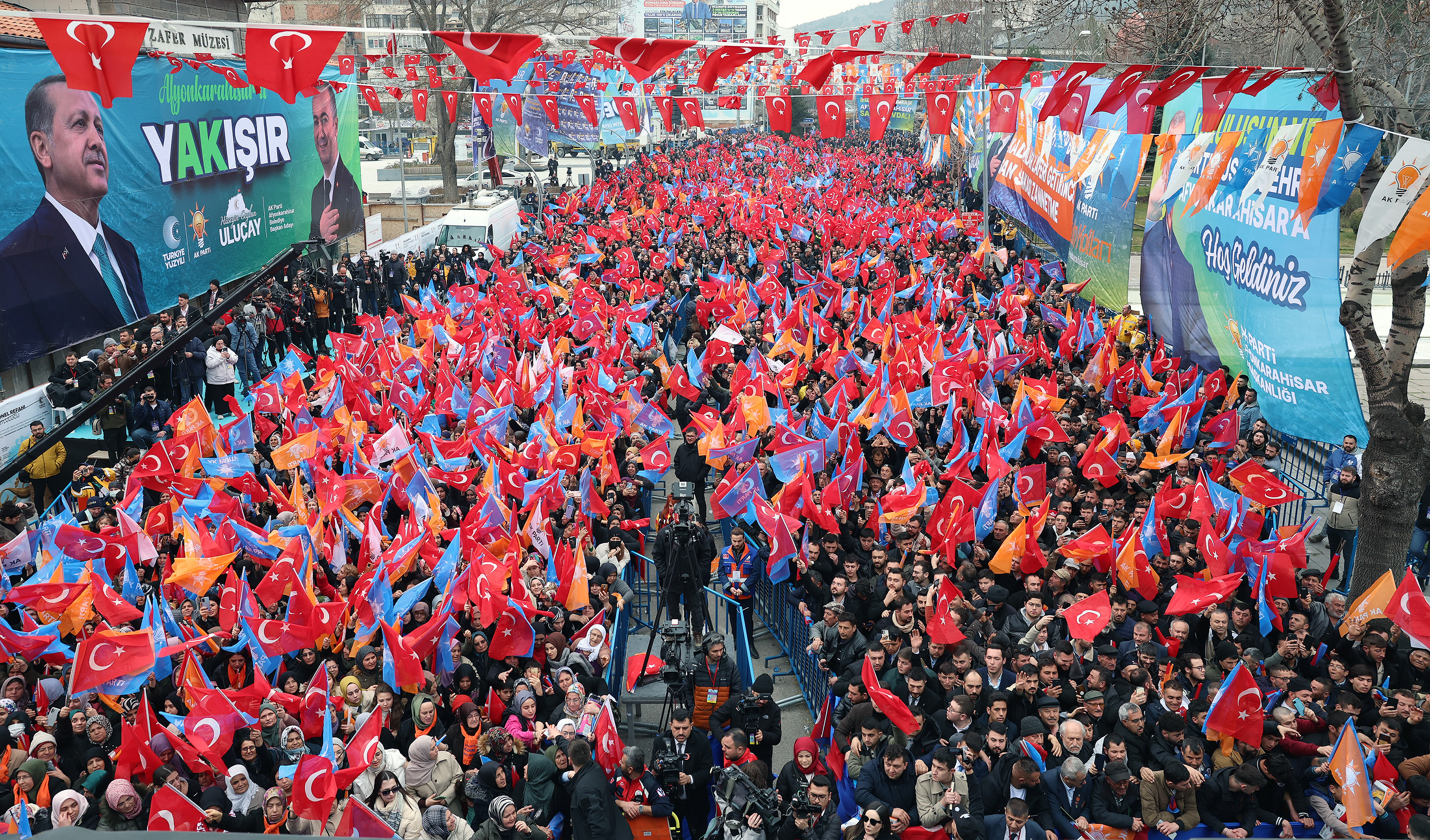 RECEP TAYYİP ERDOĞAN AFYON'DA VATANDAŞLARA HİTAP ETTİ