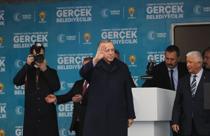 "Afyonkarahisar'a şahsım  ve Cumhurbaşkanlığı olarak teşekkür borcum var "