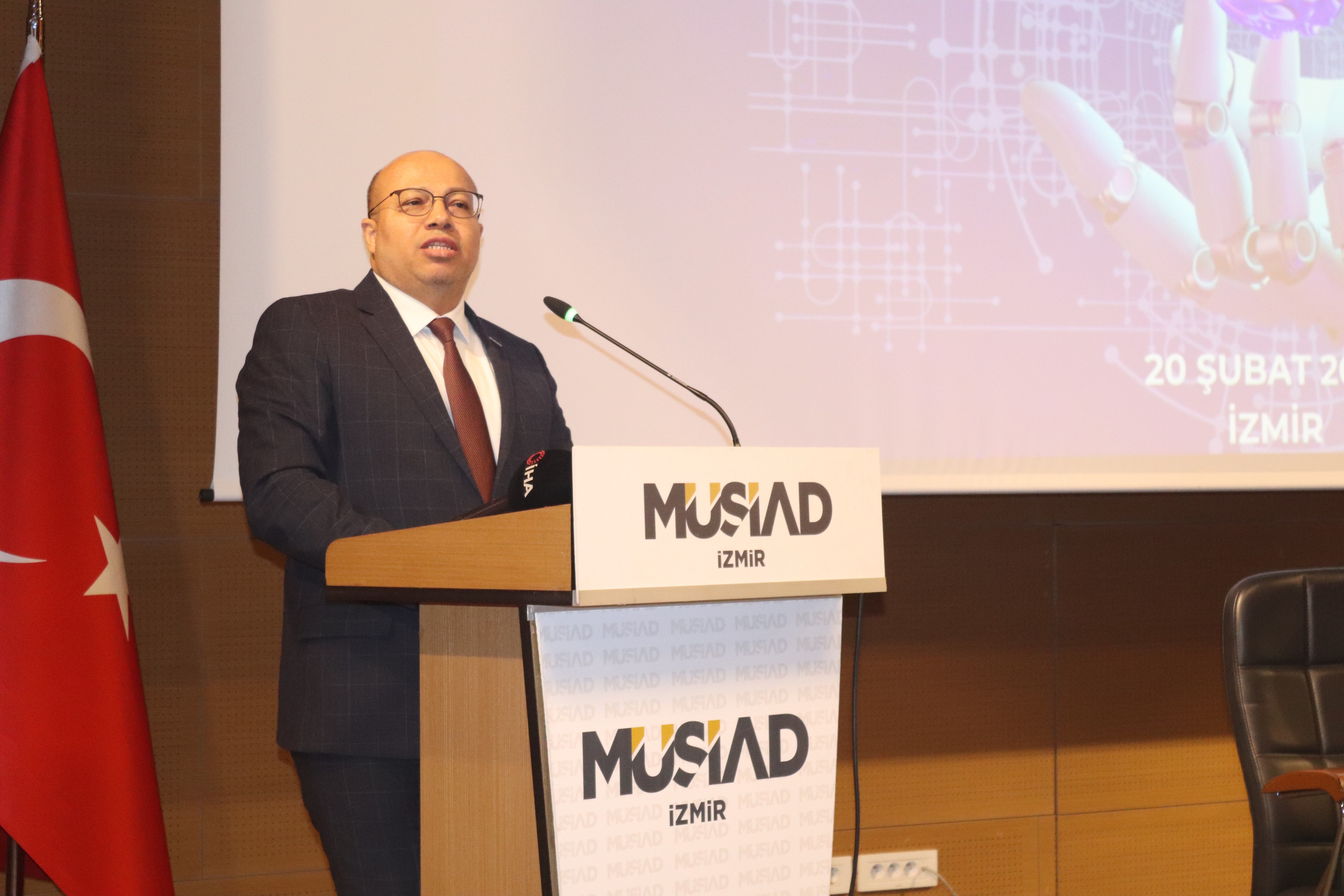Yapay Zeka ve Dijital Dönüşüme MÜSİAD Ev Sahipliği Yaptı