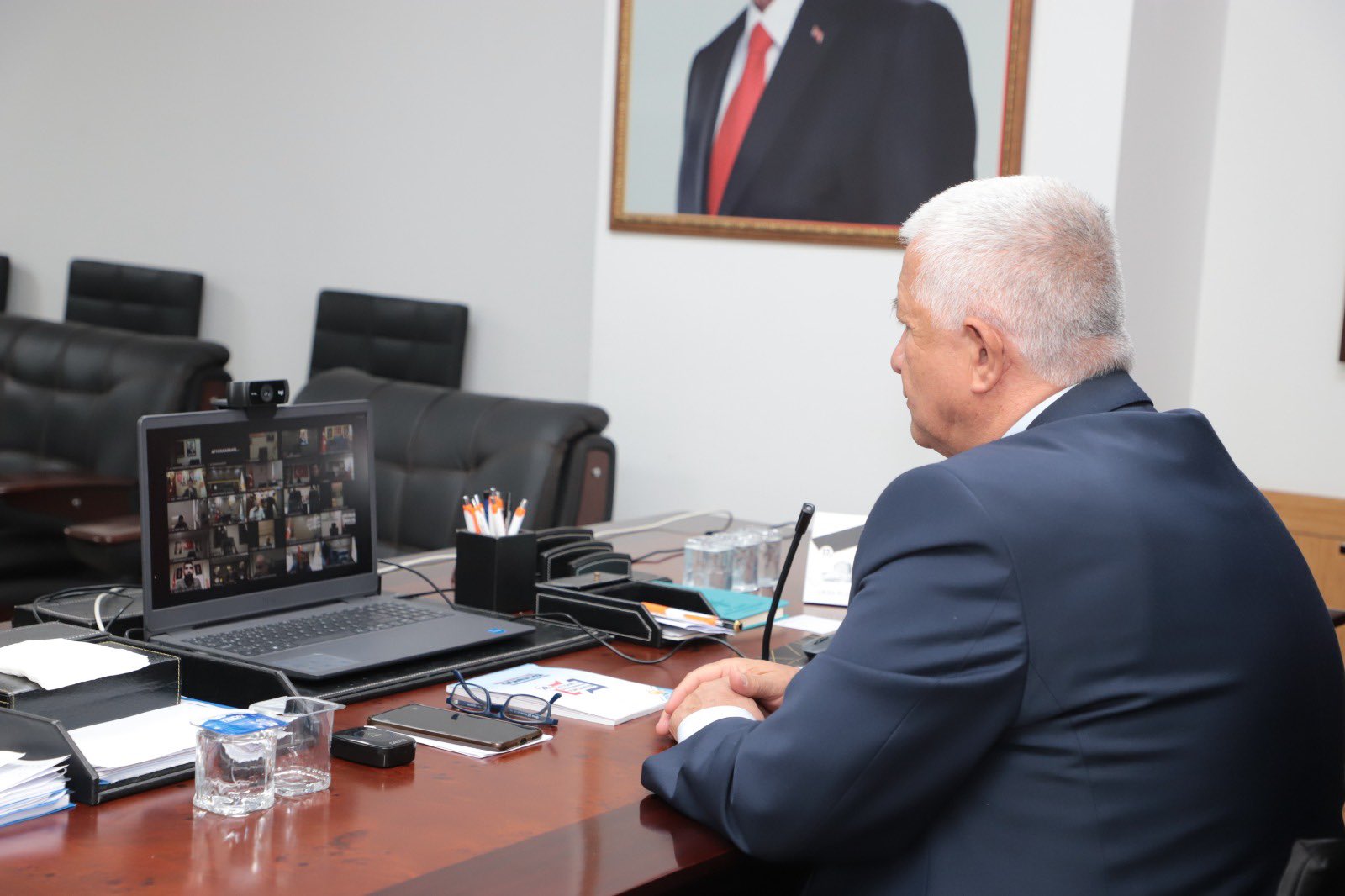 AK PARTİ SEÇİM İŞLERİ   DEĞERLENDİRME TOPLANTISI DÜZENLENDİ