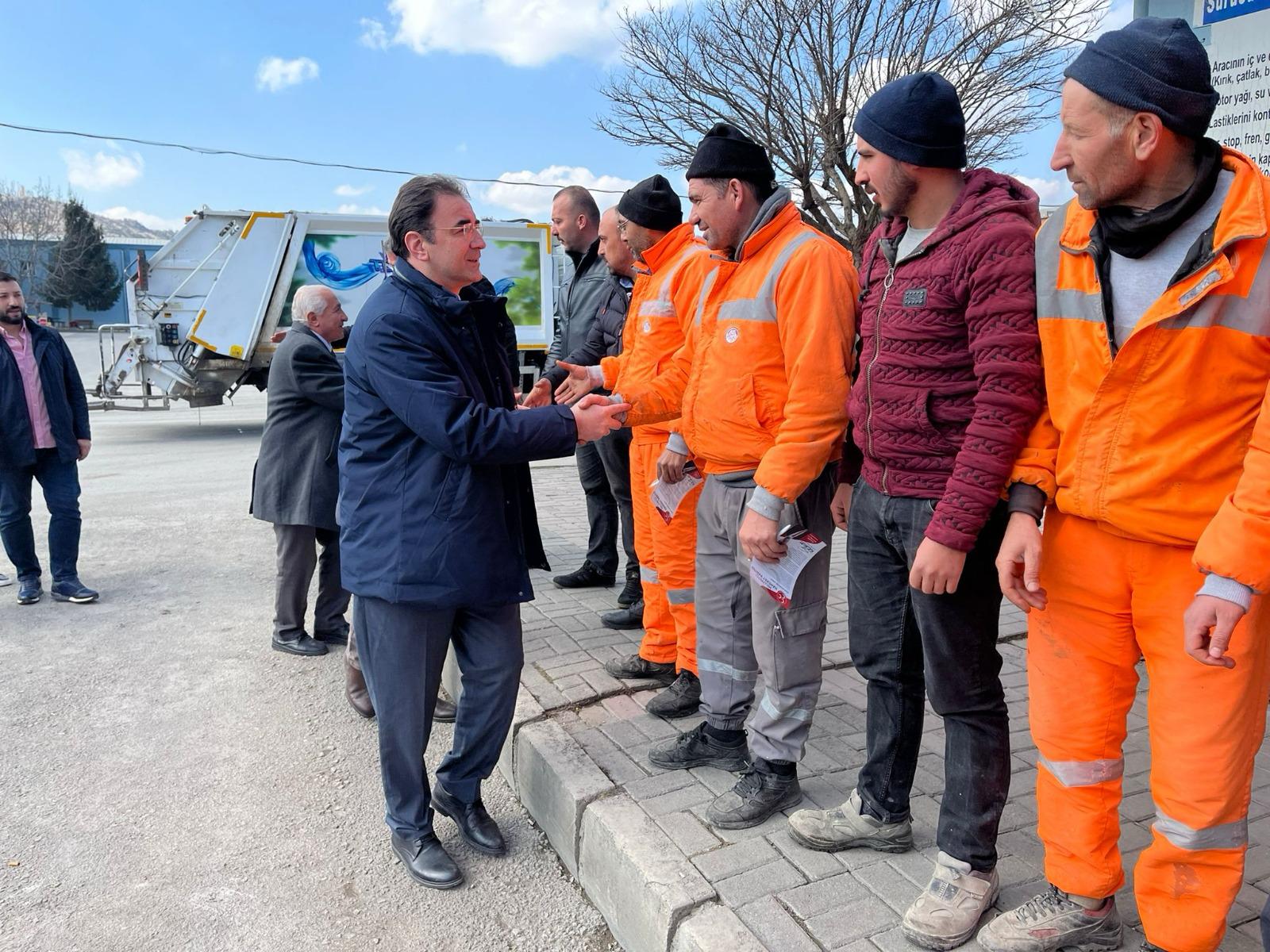 KÜÇÜKKURT  "ESNAF VE MESLEK SİTELERİ KURACAĞIZ"