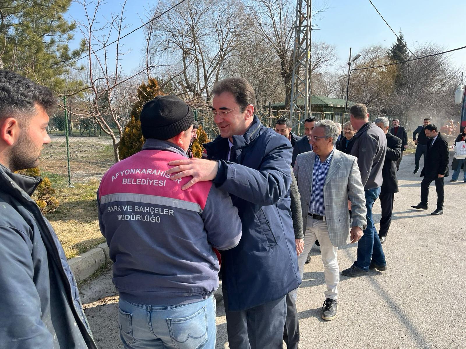 KÜÇÜKKURT  "ESNAF VE MESLEK SİTELERİ KURACAĞIZ"