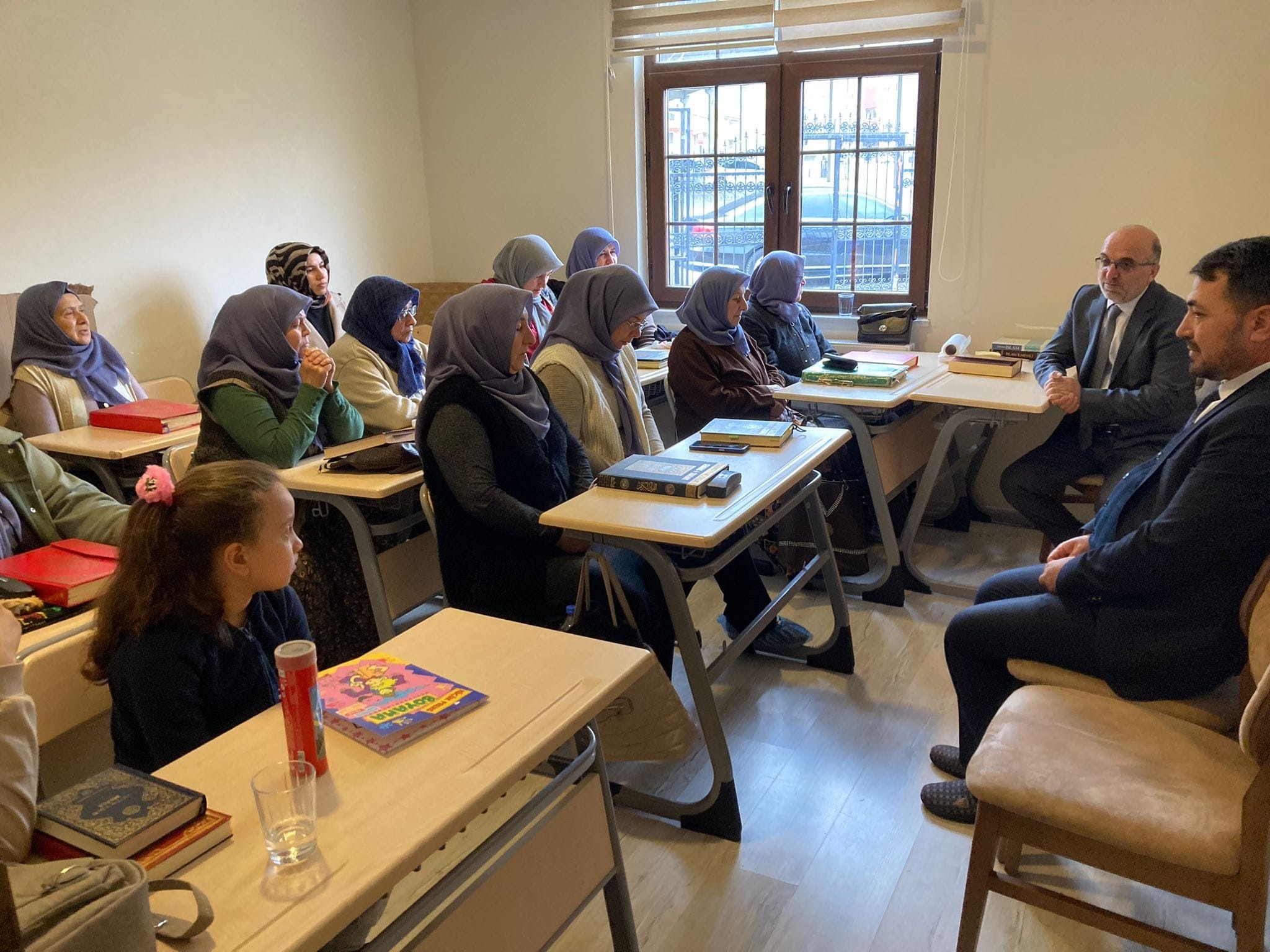 Müftü İmamoğlu, Sultandağı’nda Öğrencilerle Derse Katıldı