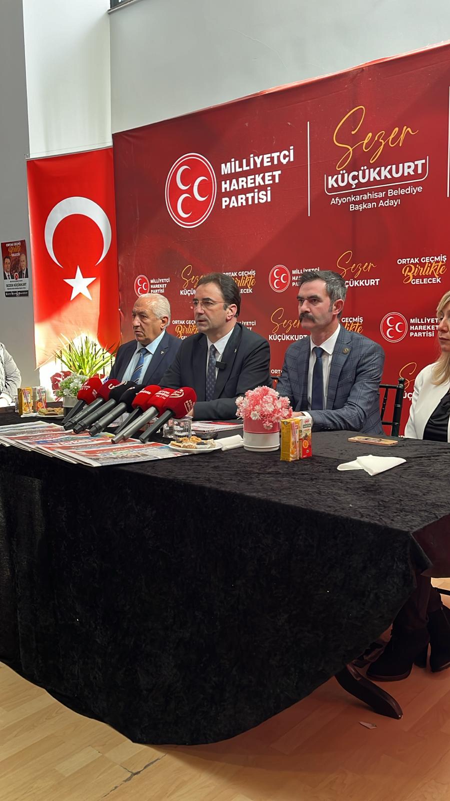 KÜÇÜKKURT RAKİPLERİNE YÜKLENDİ "PROJENİN ADINI BİLE..."