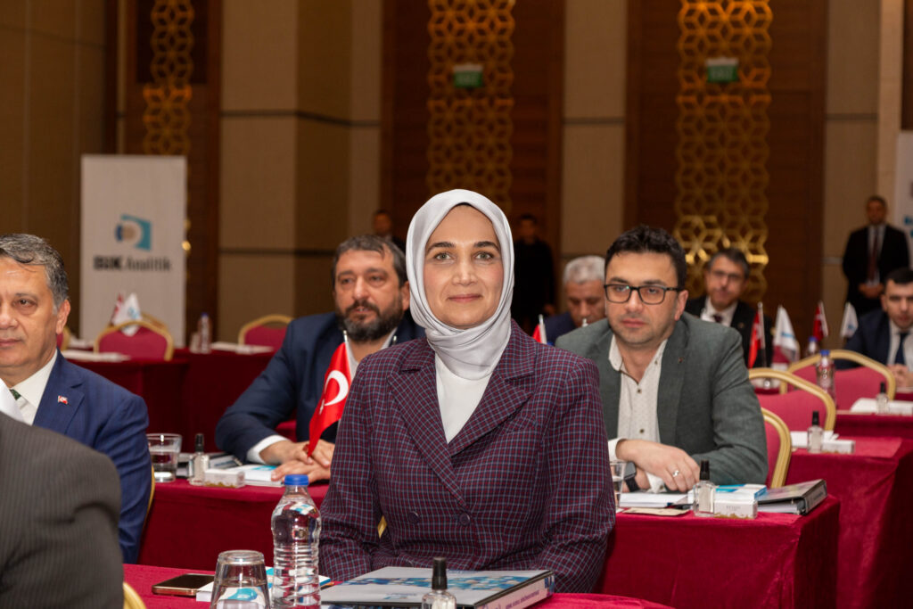 BİK Yeni Reformları Afyon'dan Duyurdu