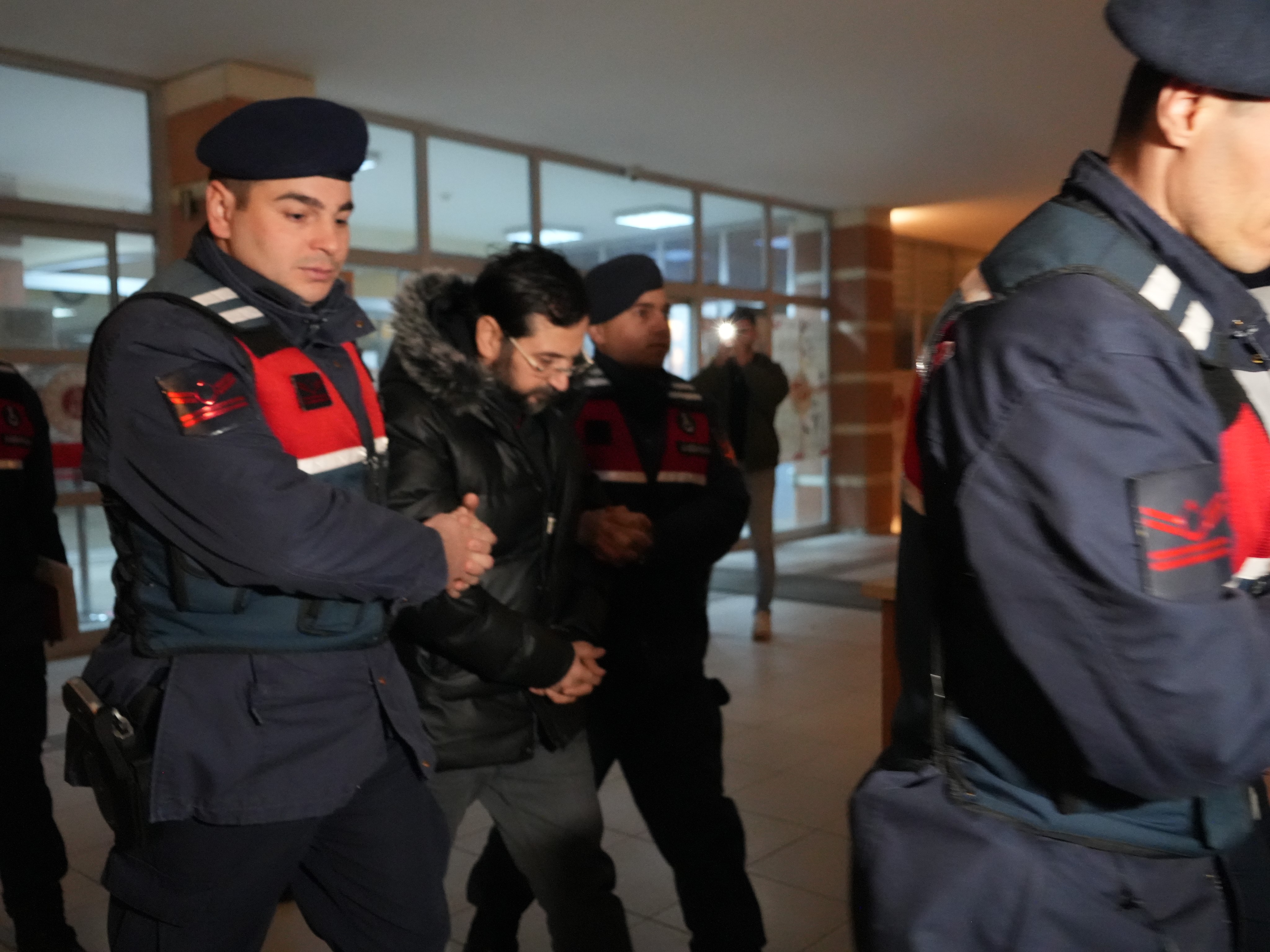 12 İlde Eş Zamanlı Operasyon!