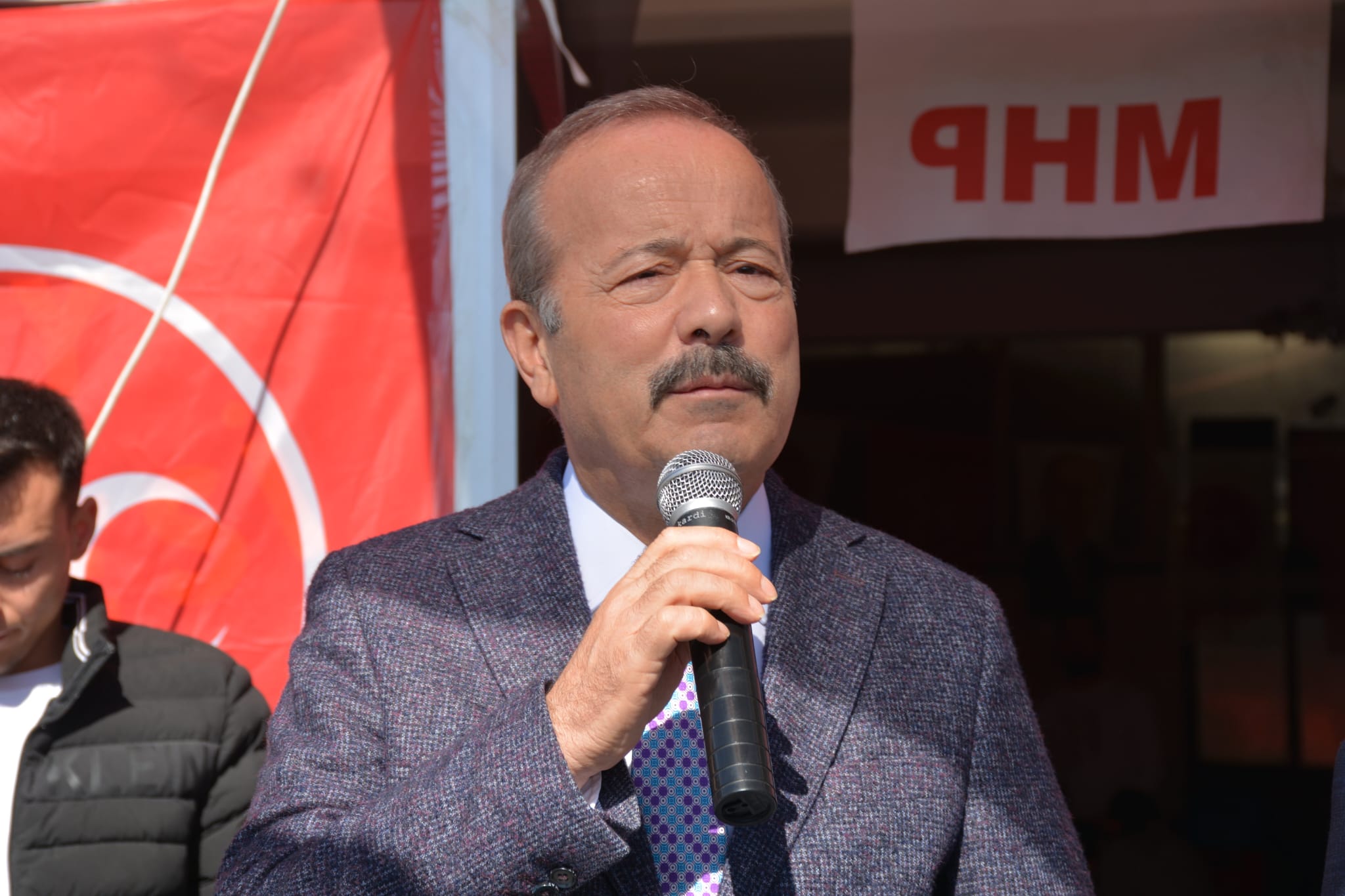 TAYTAK, "YARINLARA İNANIYORUZ, ÇÜNKÜ BAŞKANLARIMIZA GÜVENİYORUZ"