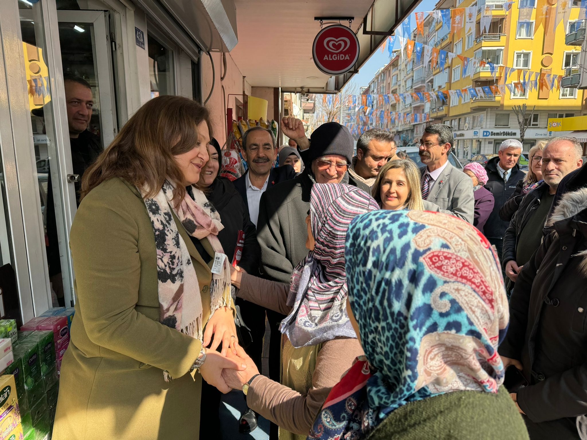 Hemşehrilerim ceplerinden para çıkmadan ev sahibi olacaklar