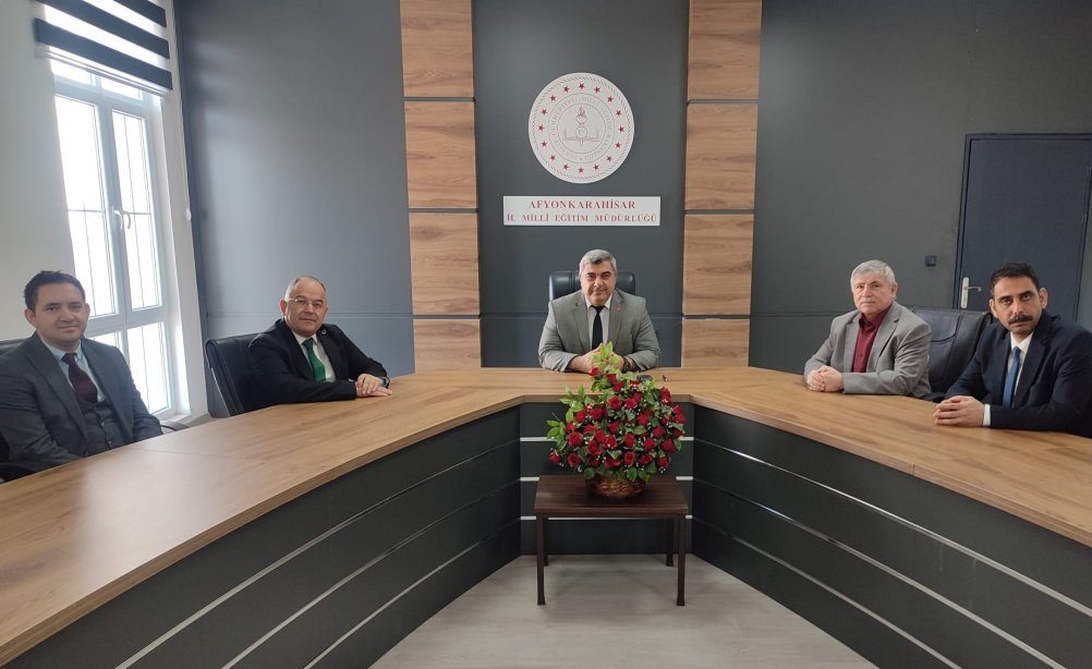 MÜDÜR SÜNNETÇİ RSP ÖĞRENCİLERİNİ AĞIRLADI