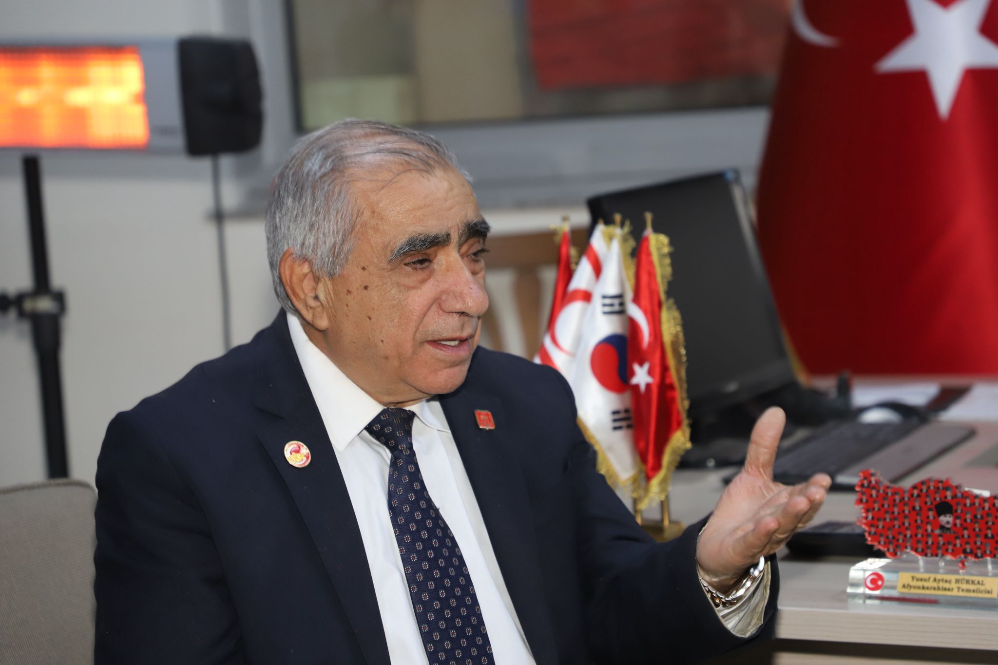 ULUÇAY MUHARİP GAZİLER DERNEĞİ’Nİ ZİYARET ETTİ