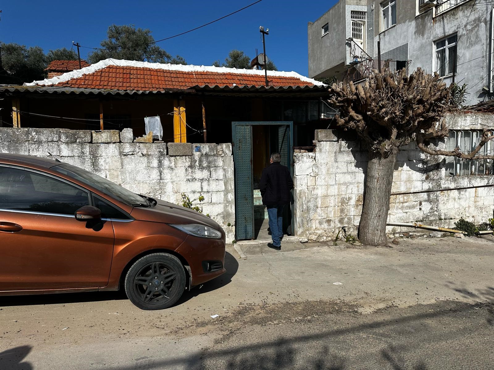 Yaşlı Kadın Evinde Ölü Bulundu