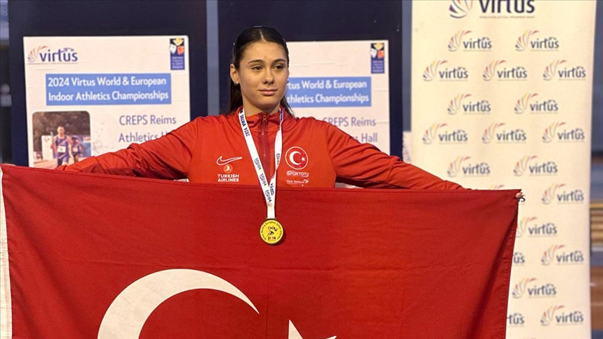 Başarılı Sporcudan Dünya Rekoru!