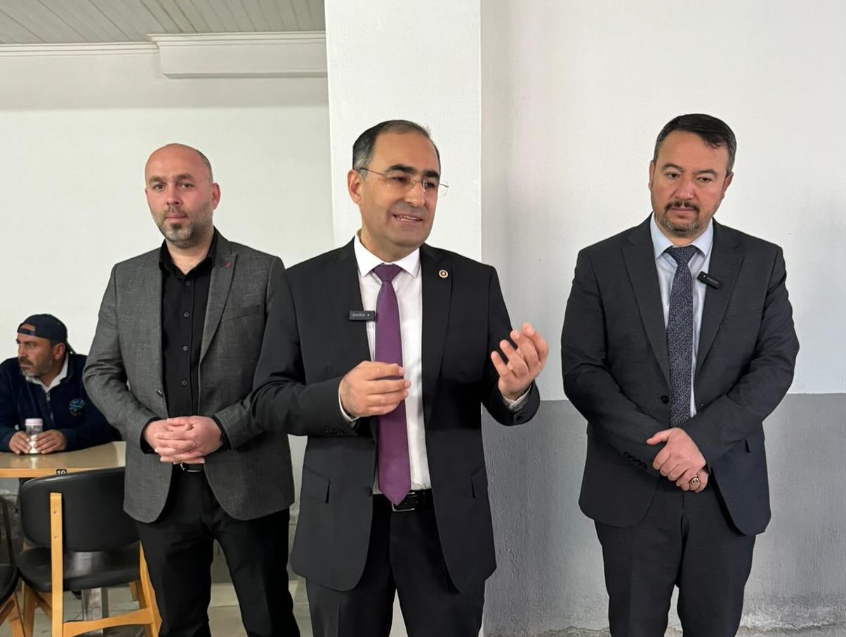 AK Parti Milletvekili Hasan Arslan, Sandıklı İlçesinde Seraları Ziyaret Etti