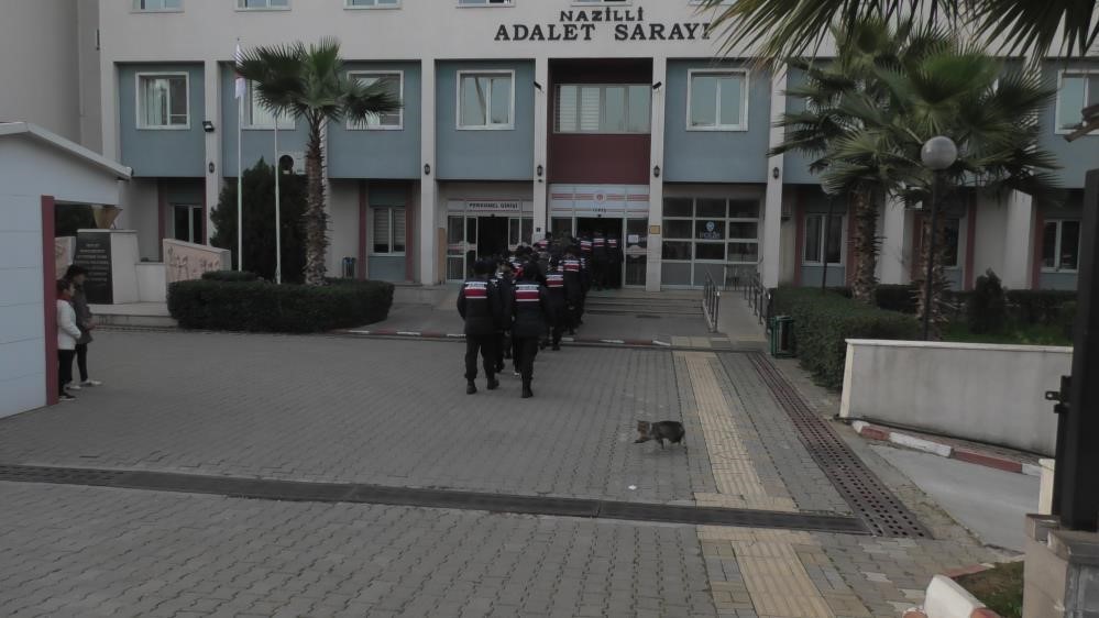 4 İlde Dolandırıcılık Operasyonu: 25 Tutuklama