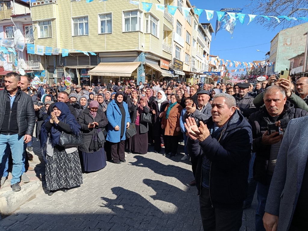"ADAYLARIMIZIN VERDİĞİ HER SÖZÜN ARKASINDAYIM"