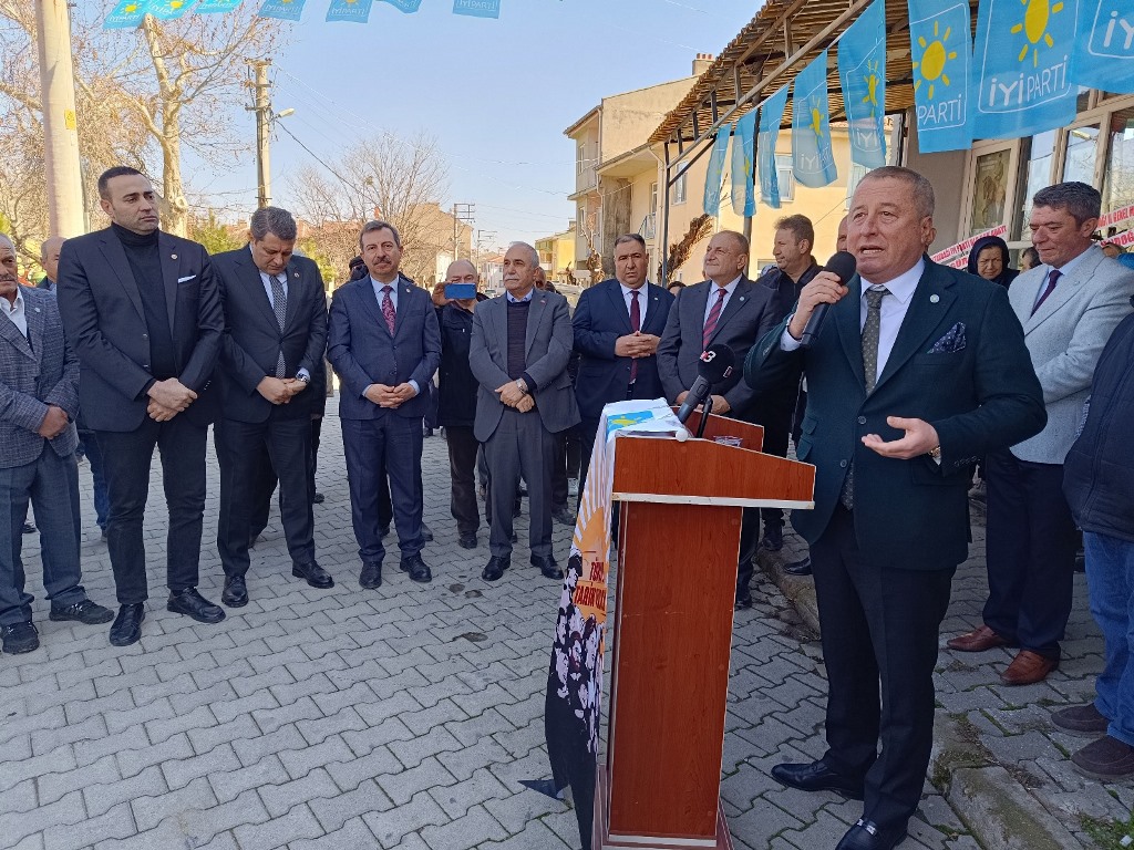 "ADAYLARIMIZIN VERDİĞİ HER SÖZÜN ARKASINDAYIM"