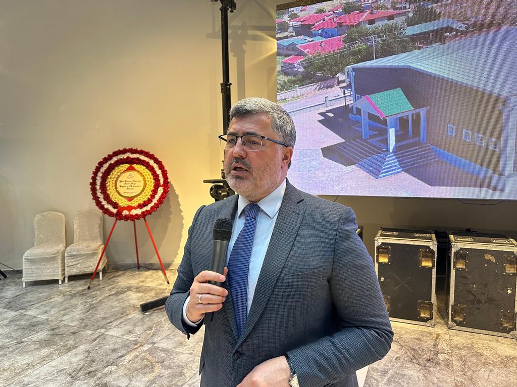 "AK PARTİ BİRÇOK HAYALİ GERÇEĞE DÖNÜŞTÜRDÜ"