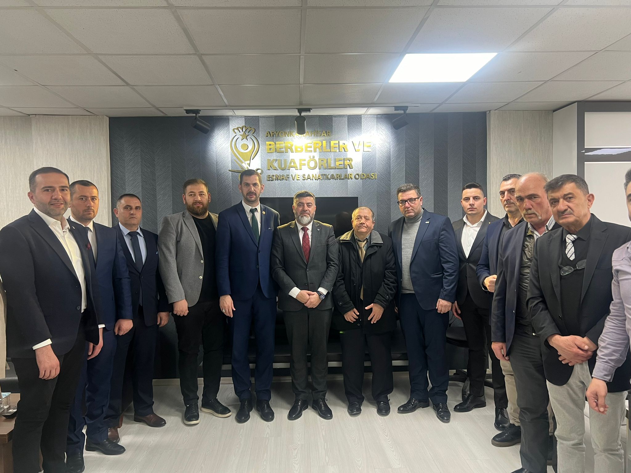 ALPER YAĞCI'NIN DİKKAT ÇEKEN EMEKLİ TEKLİFİ: 1 TL OLACAK DİYEREK AÇIKLADI