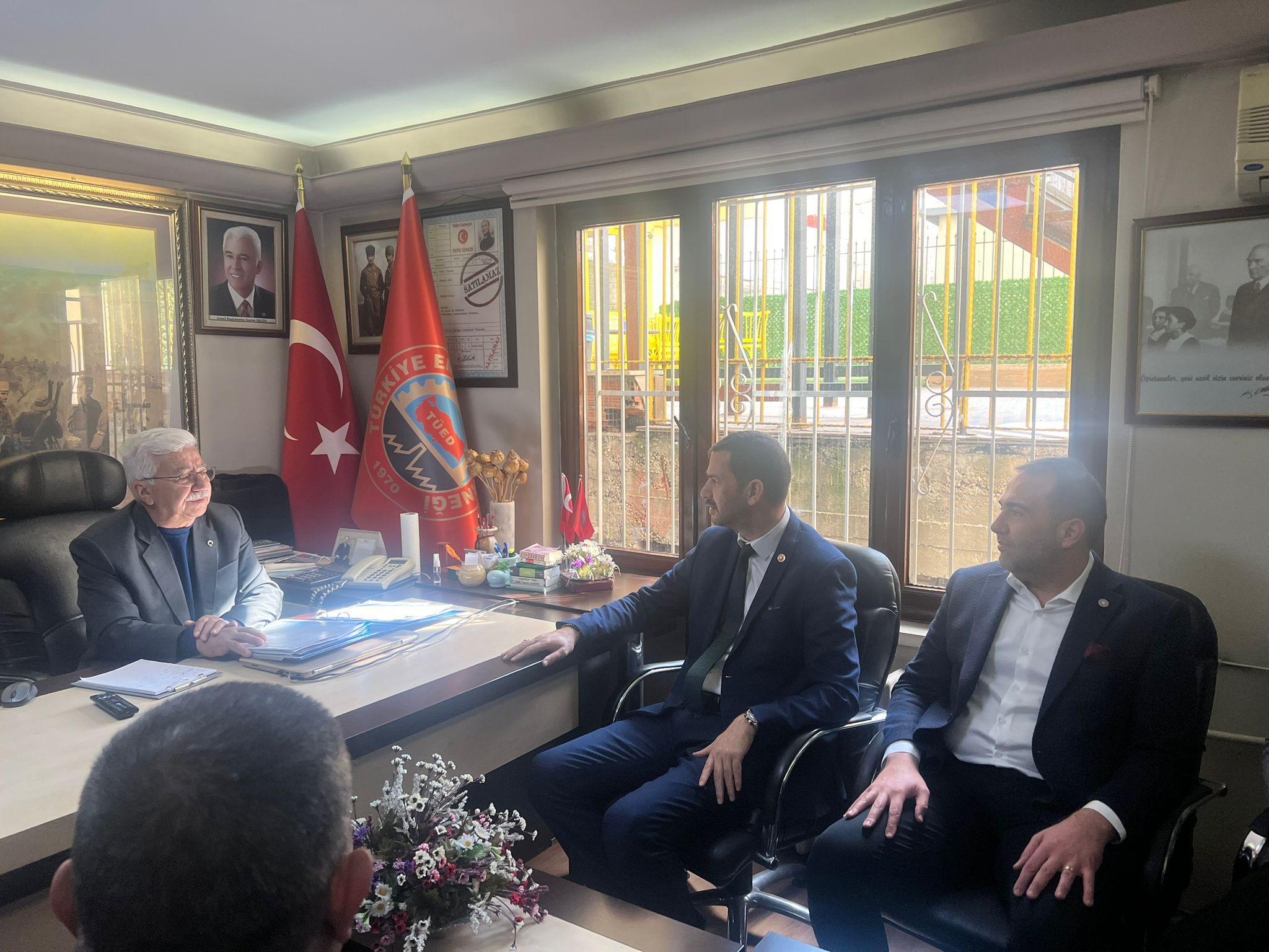 ALPER YAĞCI'NIN DİKKAT ÇEKEN EMEKLİ TEKLİFİ: 1 TL OLACAK DİYEREK AÇIKLADI