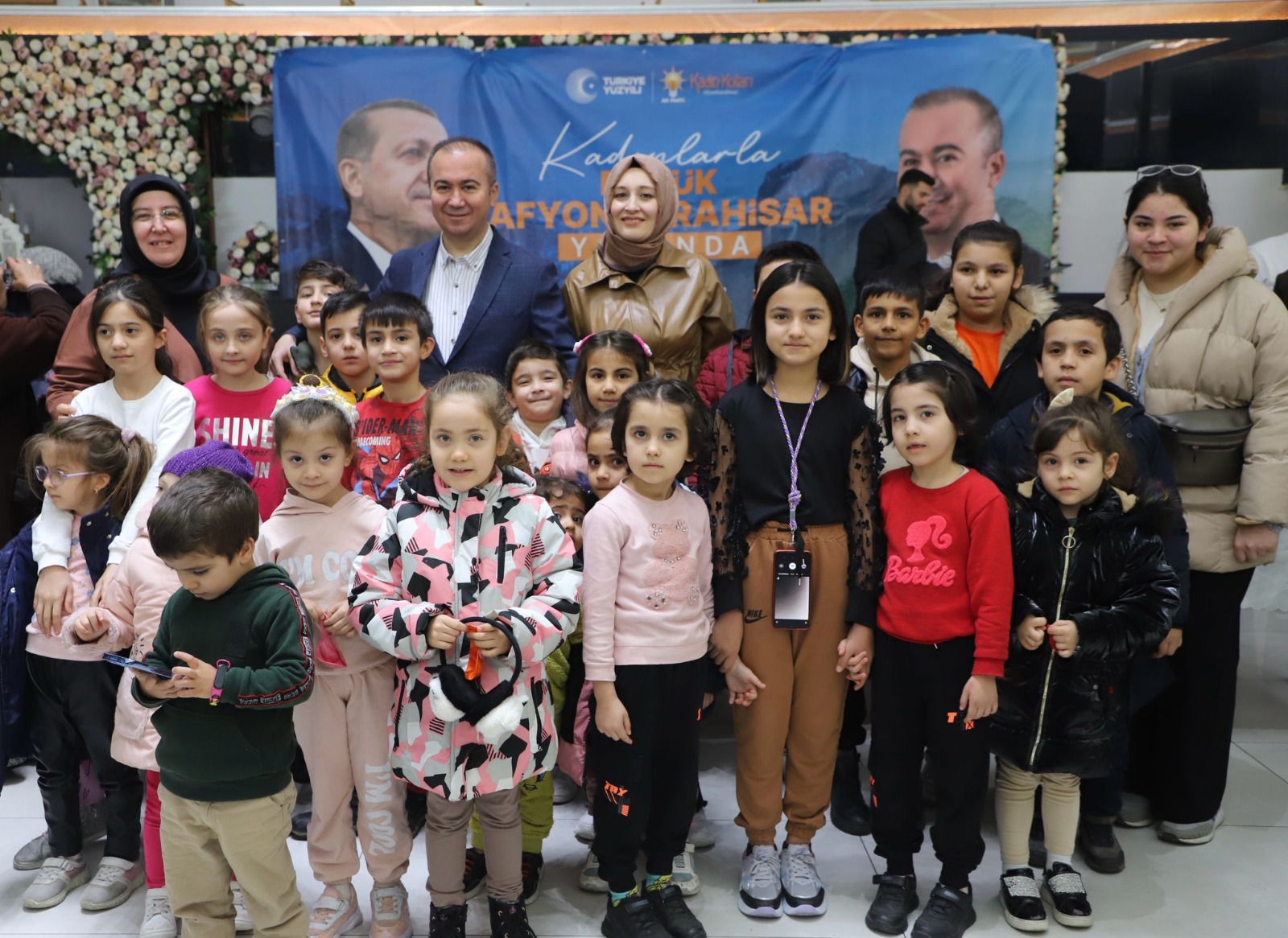 “BOŞ VAATLERLE MİLLİYETÇİLİK YAPMAYA ÇALIŞANLAR GEREKEN CEVABI ALACAK”
