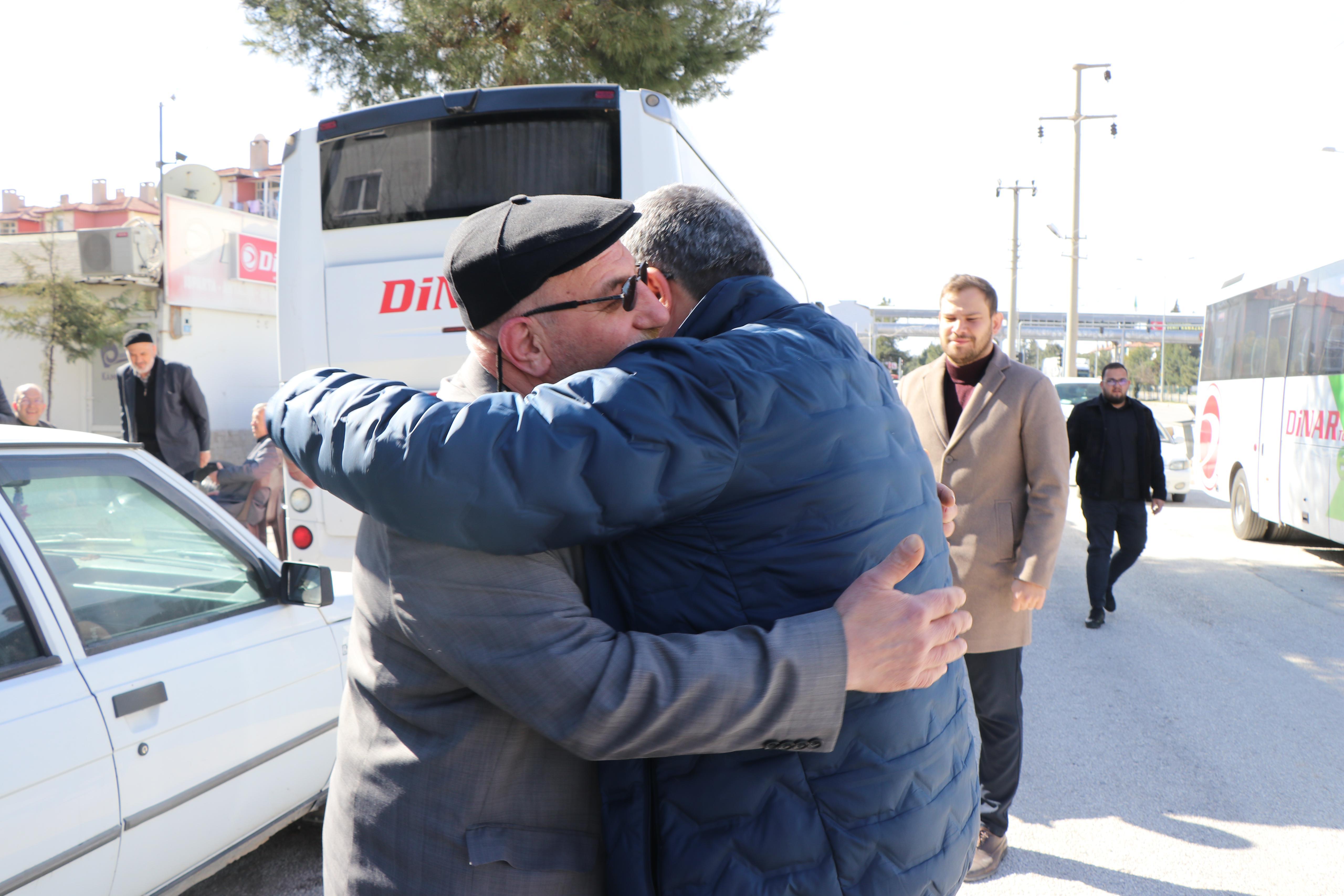 "MUHALEFET ADAYLARI AFYONKARAHİSAR'IN İLÇELERİNİ TANIMIYOR"