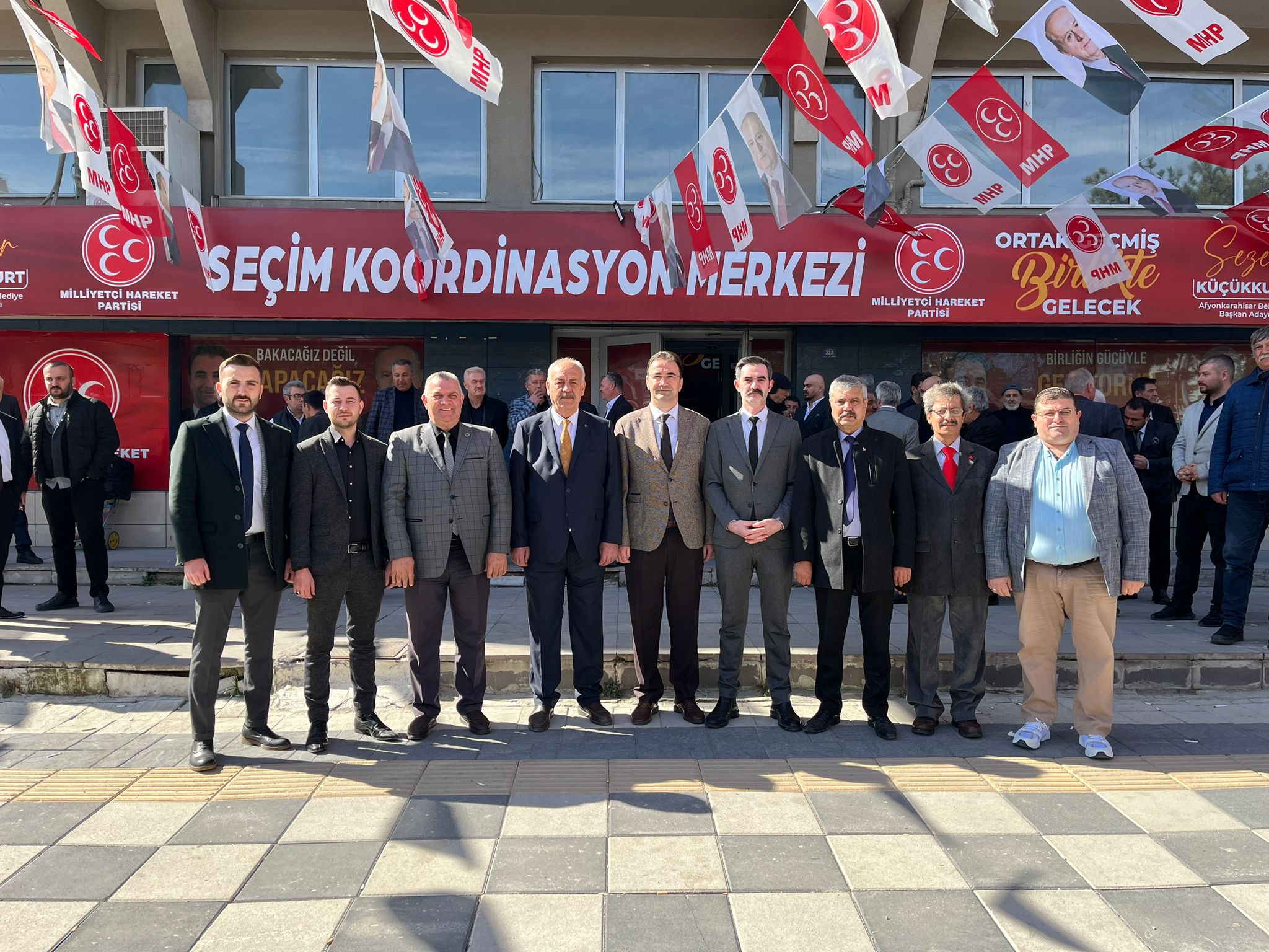 MHP'li Küçükkurt ''Kazanmaya Söz Verdik''
