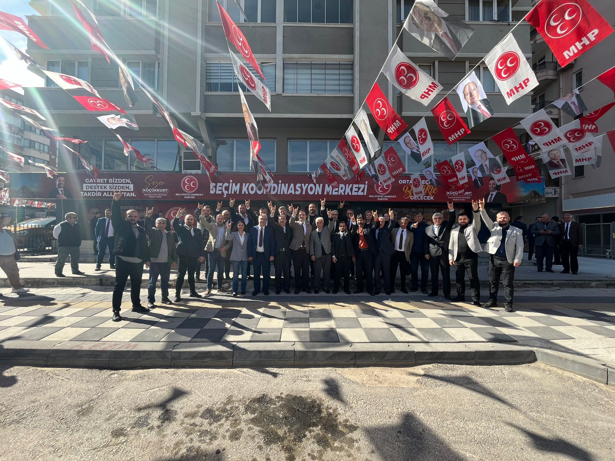 MHP'li Küçükkurt ''Kazanmaya Söz Verdik''