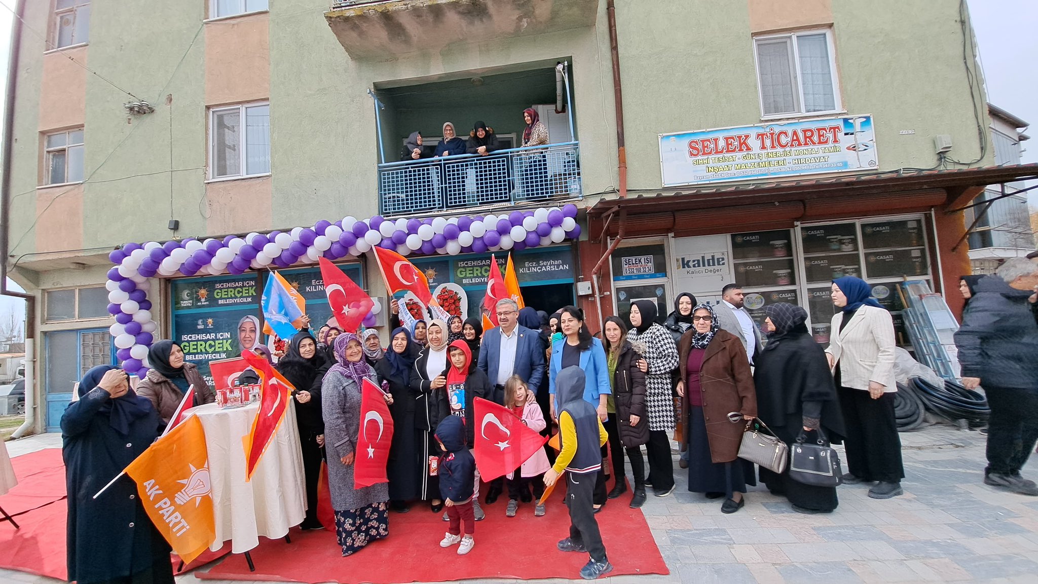 YURDUNUSEVEN, İSCEHİSAR'DA SEÇİM KOORDİNASYON MERKEZİ AÇILIŞINA KATILDI