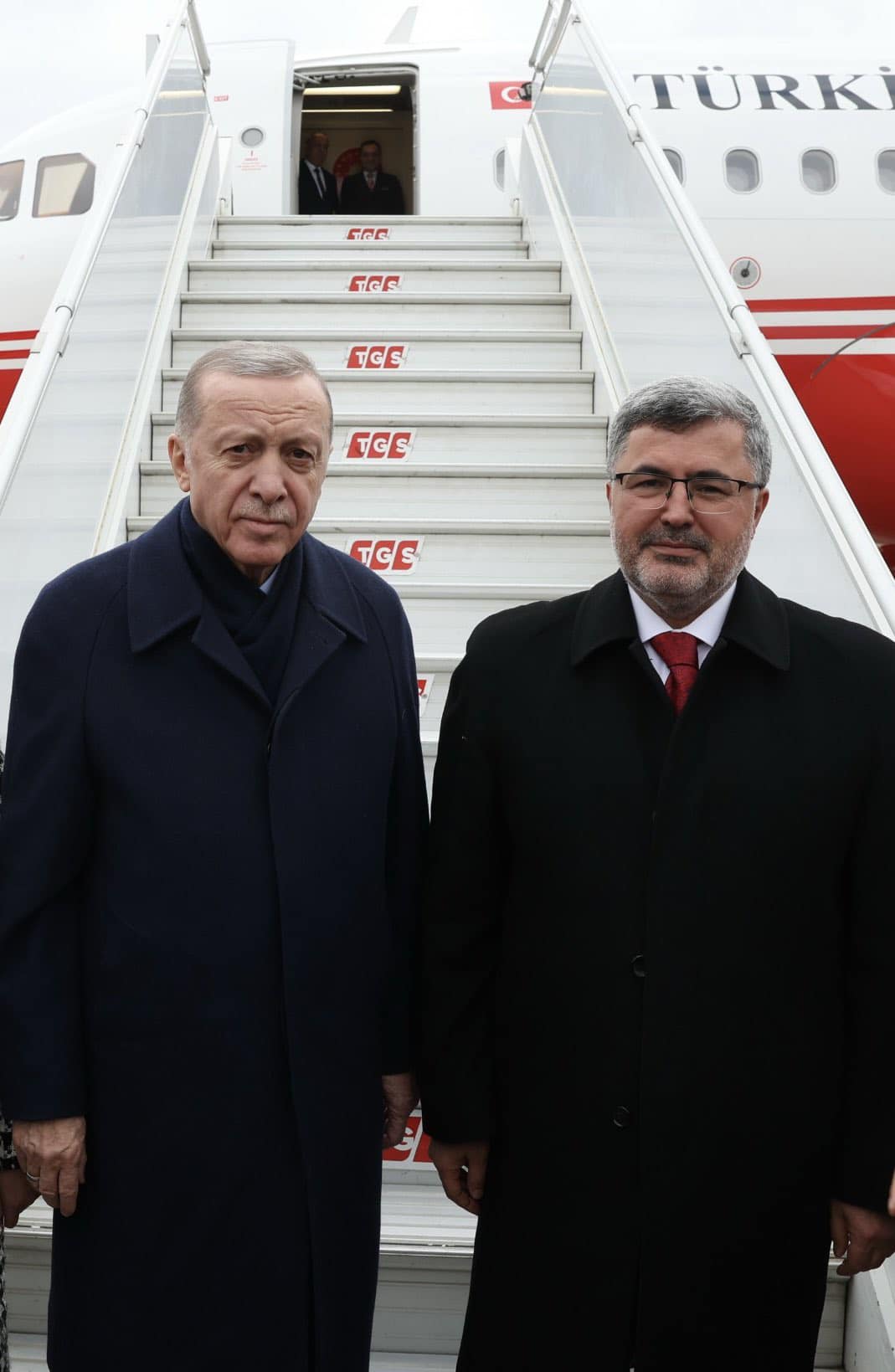 AK Partili Özkaya Liderinin Doğum Gününü Kutladı