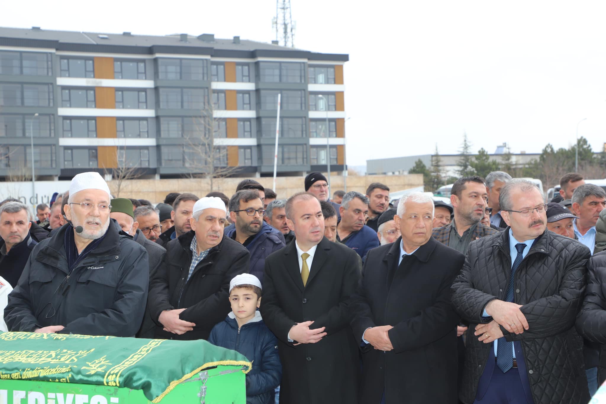 AK Partili Uluçay Gelişgen Ailesinin Acısını Paylaştı