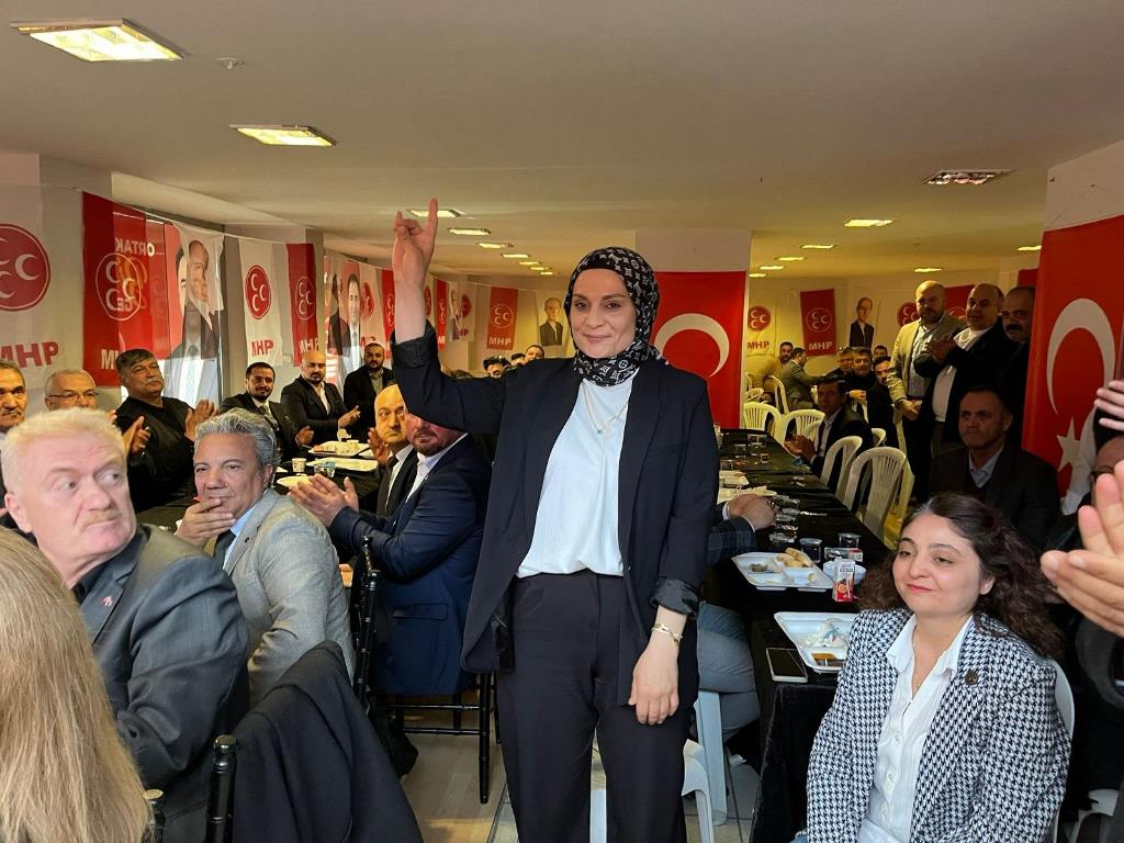 "HEM ÖĞRENCİLERİMİZ, HEM ESNAFIMIZ KAZANACAK"