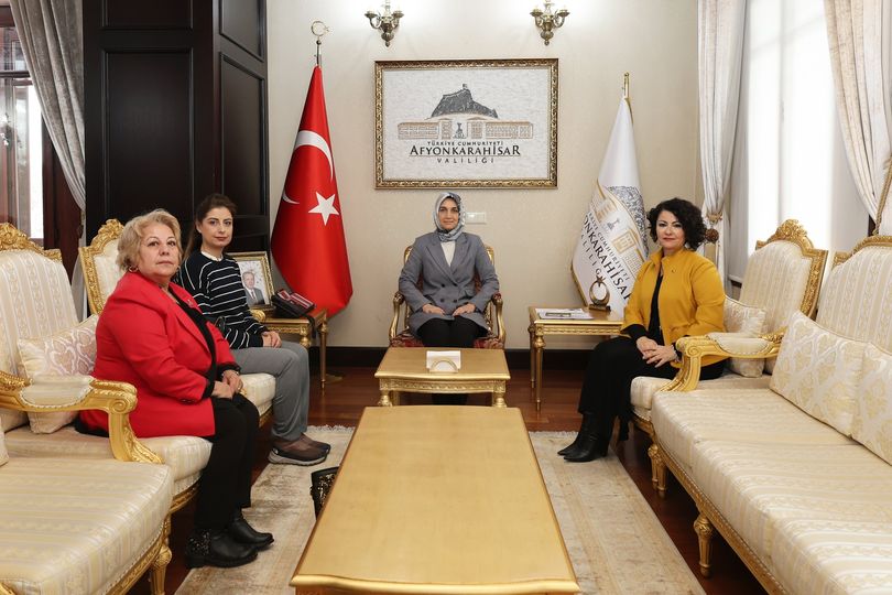 TOBB Afyonkarahisar Kadın Girişimciler Kurulu İcra Komitesi, Vali Yiğitbaşı ile Buluştu