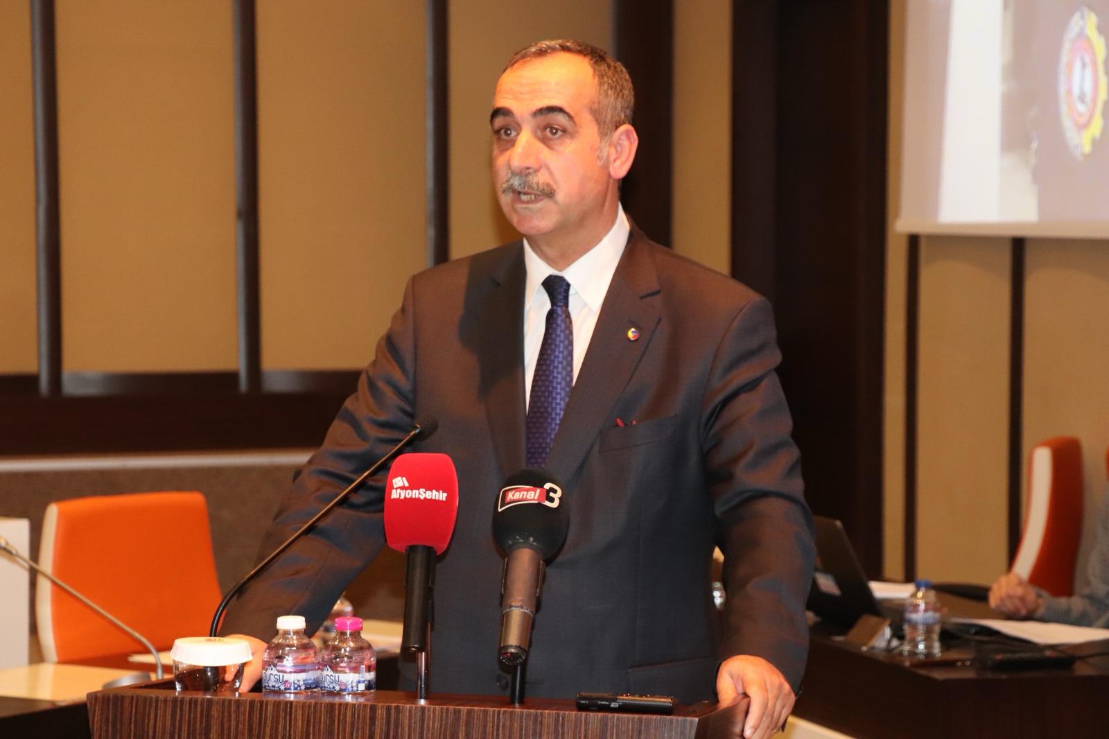 MHP BELEDİYE BAŞKAN ADAYI SEZER KÜÇÜKKURT İŞ İNSANLARI İLE BİR ARAYA GELDİ