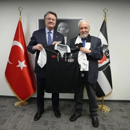 Öğrencisi davet etti! İlber Ortaylı, Beşiktaş'ı ziyaret etti