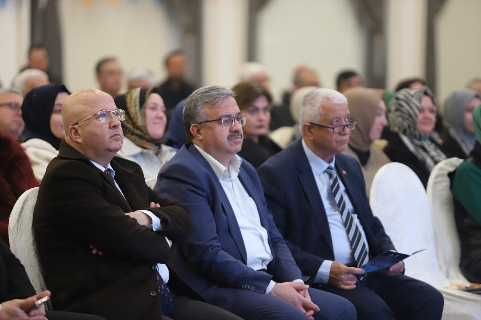 AK Partili Yurdunuseven Teşkilat Buluşmasına Katıldı