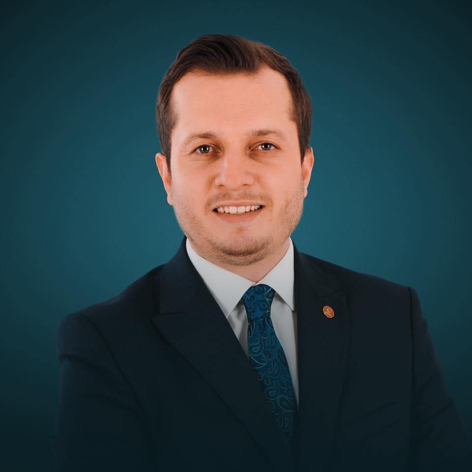 “Mücadelesi ve hedefleriyle yol göstermeye devam ediyor”