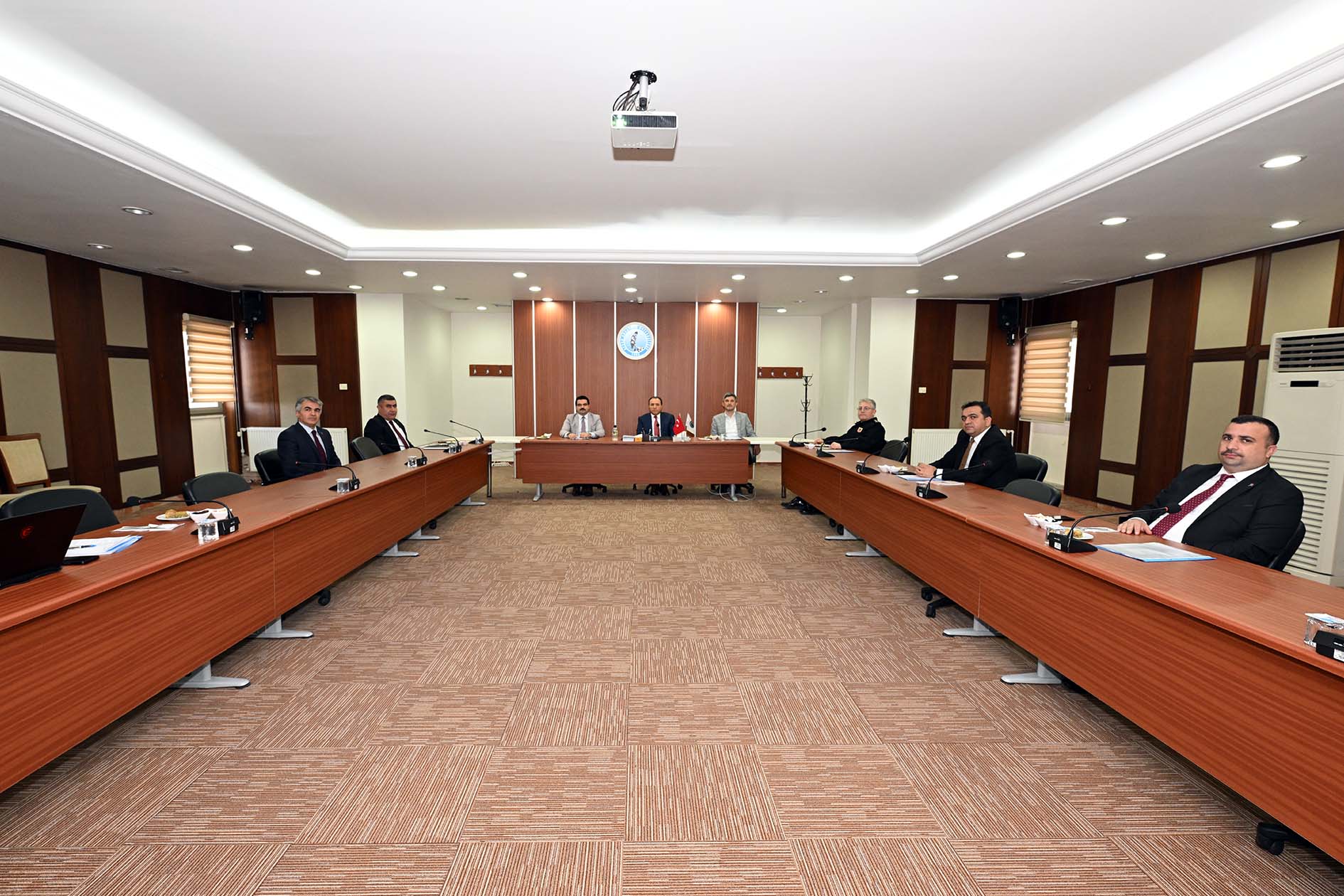 MSÜ Sınav Koordinasyon Kurulu Toplantısı Rektör Karakaş Başkanlığında Yapıldı