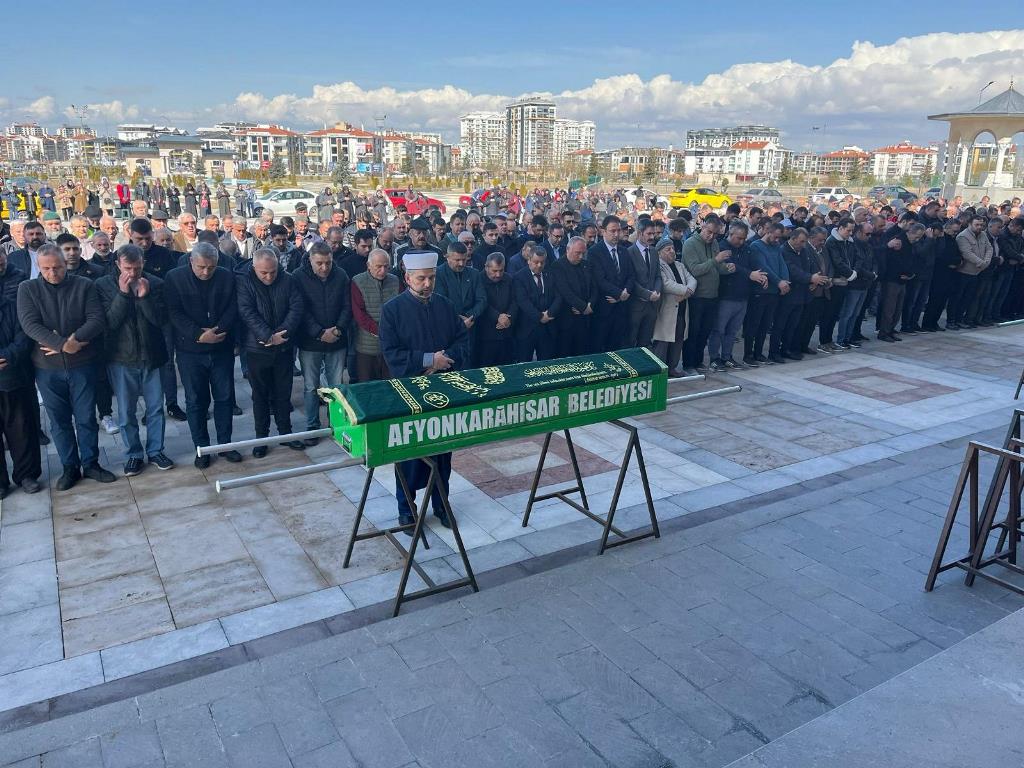 "AFYON'UN SORUNLARINI HEP BİRLİKTE ÇÖZECEĞİZ"
