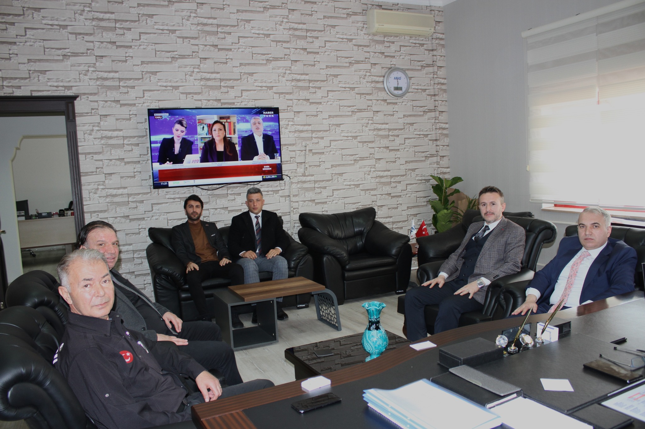 KAYMAKAM DURU’DAN MÜDÜR ALTUNBULAK’A ZİYARET