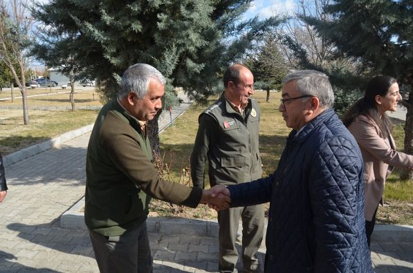 MHP'li Özaşkın Orman Şefliğini Ziyaret Etti