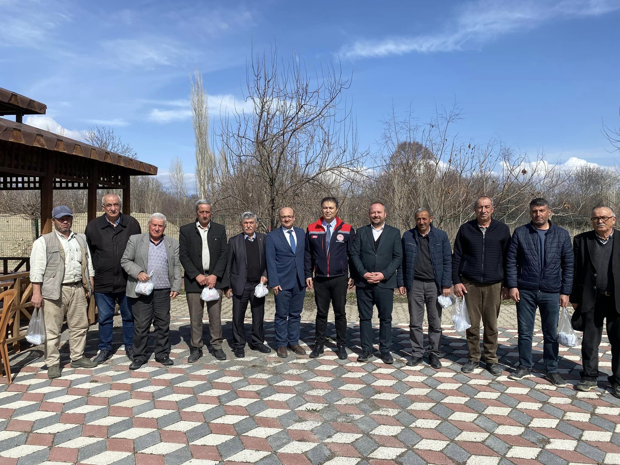 SULTANDAĞI’NDA TARIM DESTEKLERİ ELE ALINDI