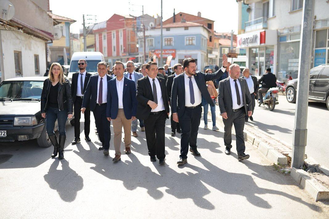 CHP SUHUTDA "SOSYAL BELEDİYECİLİK" DİYECEK