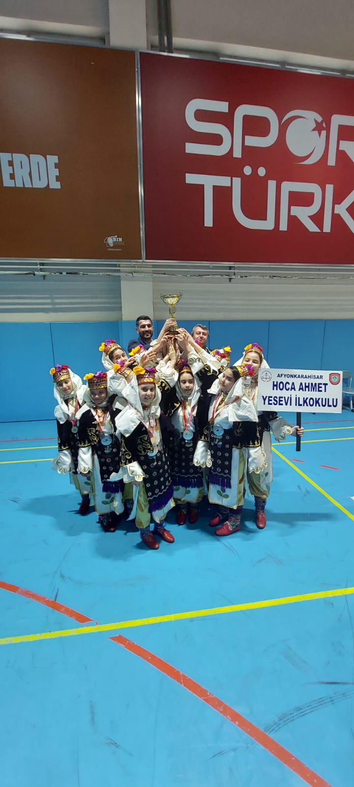 İLKLER YİNE HOCA AHMET YESEVİ İLKOKULUNDAN