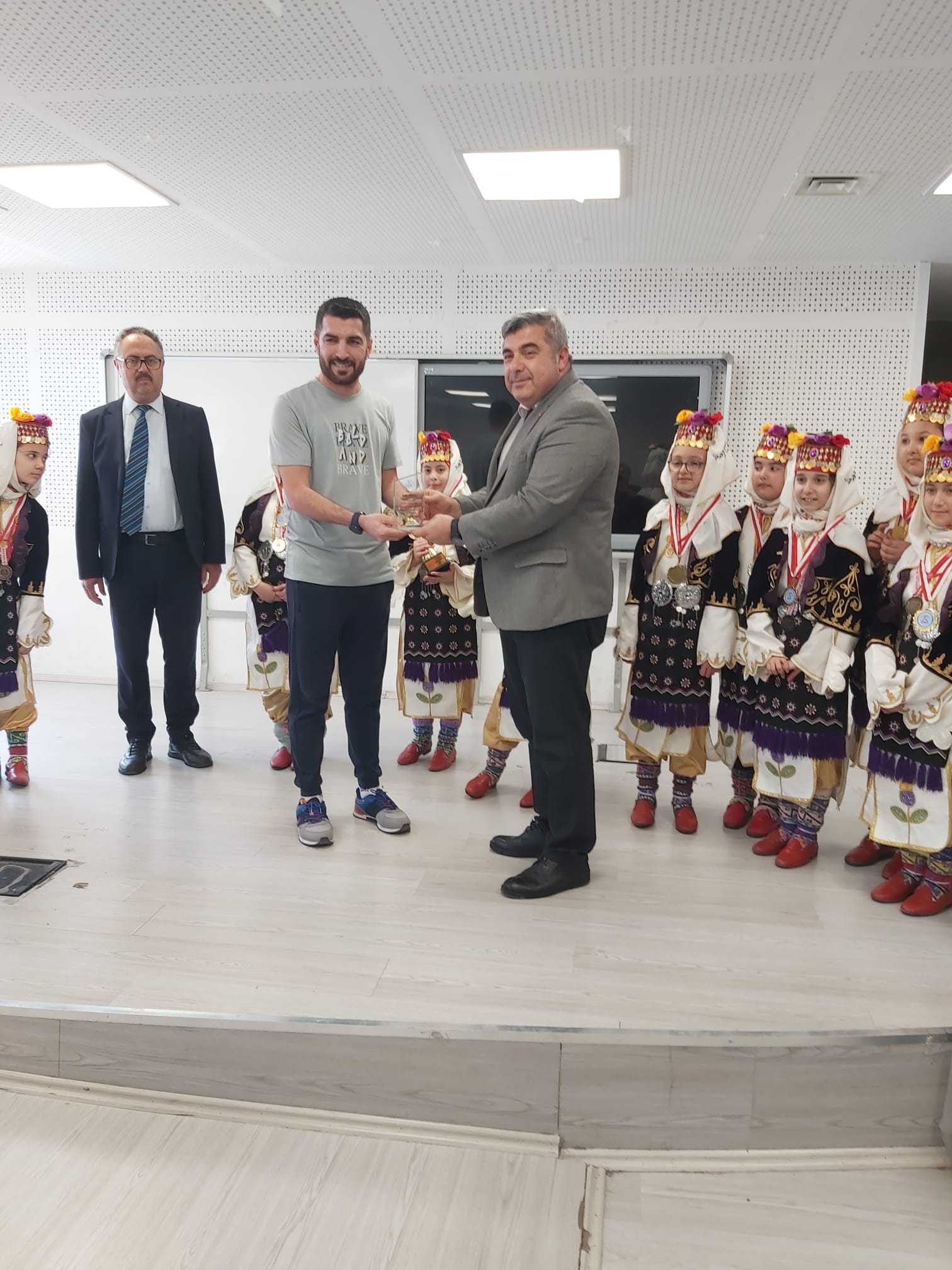 İLKLER YİNE HOCA AHMET YESEVİ İLKOKULUNDAN
