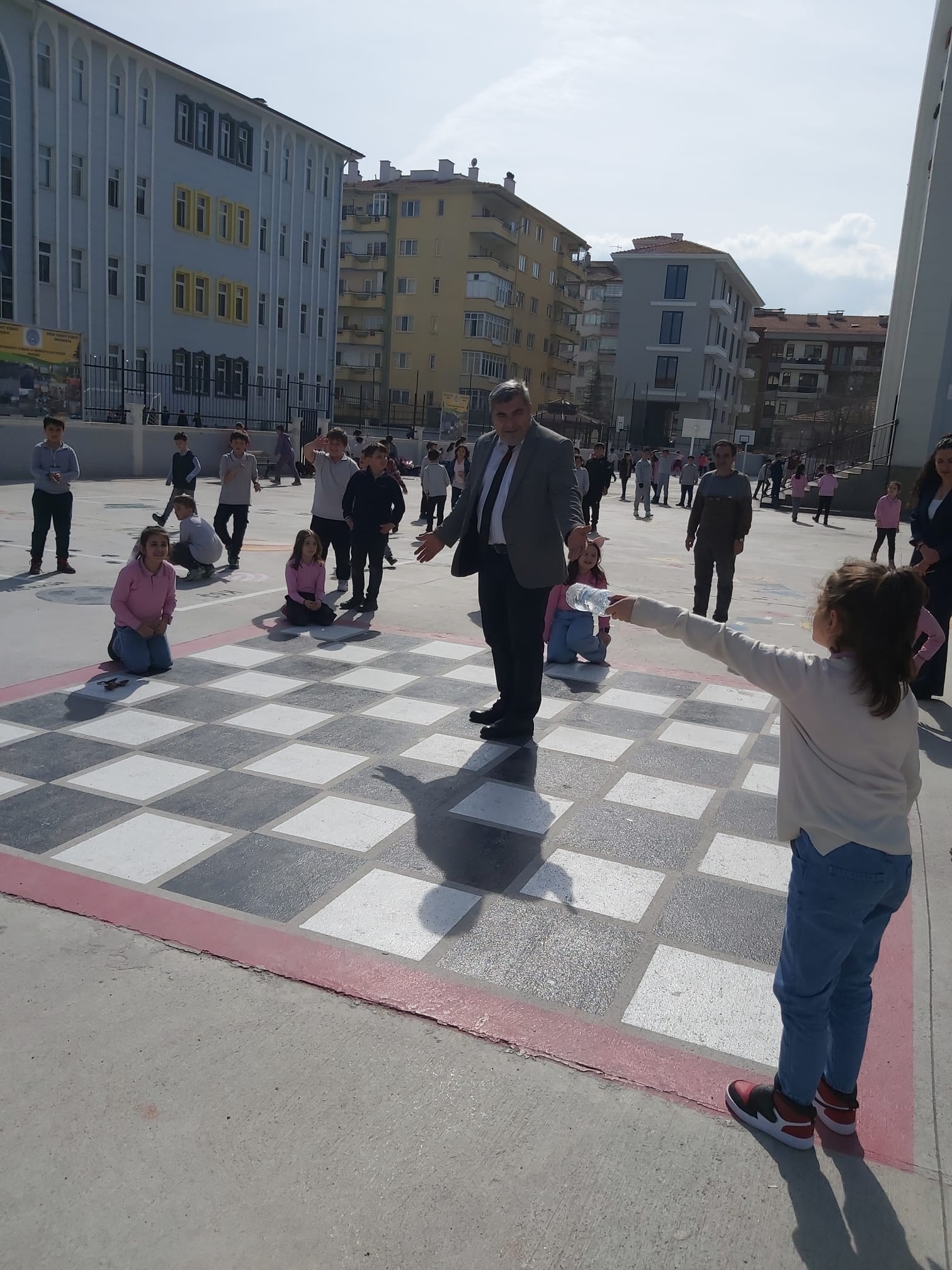 İLKLER YİNE HOCA AHMET YESEVİ İLKOKULUNDAN