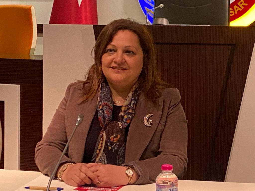 BURCU KÖKSAL PROJELERİNİ SIRALADI
