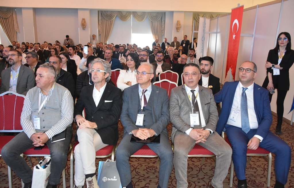 AFYON'DA "SERA YATIRIM GÜNLERİ PANELİ" BAŞLADI