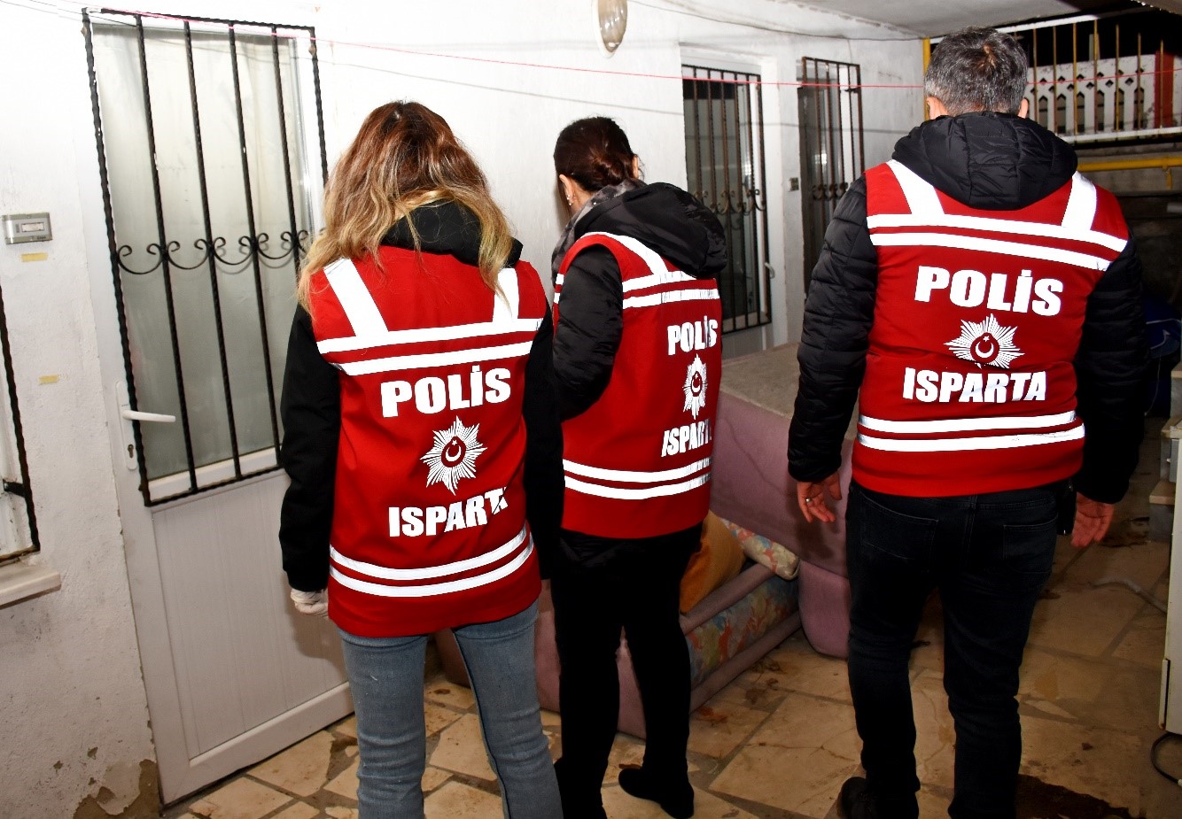 Fuhuş Operasyonlarında 8 Şahıs Gözaltına Alındı